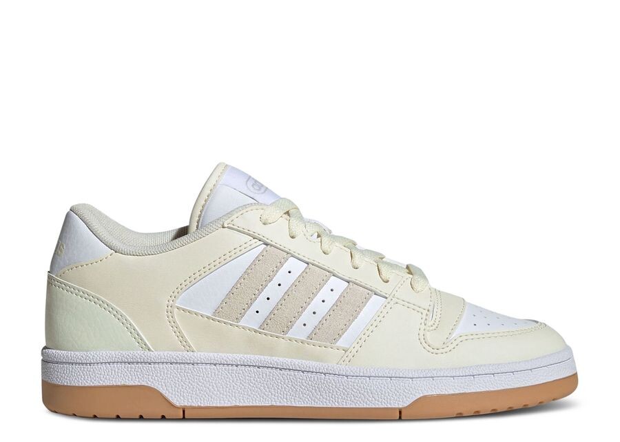

Кроссовки adidas Wmns Turnaround, цвет Ivory White