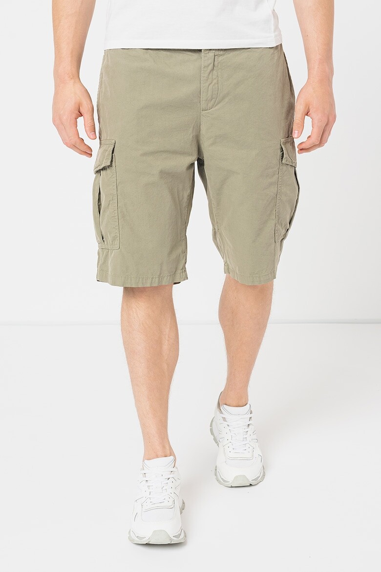 

Хлопковые шорты-бермуды Carter Guess, зеленый