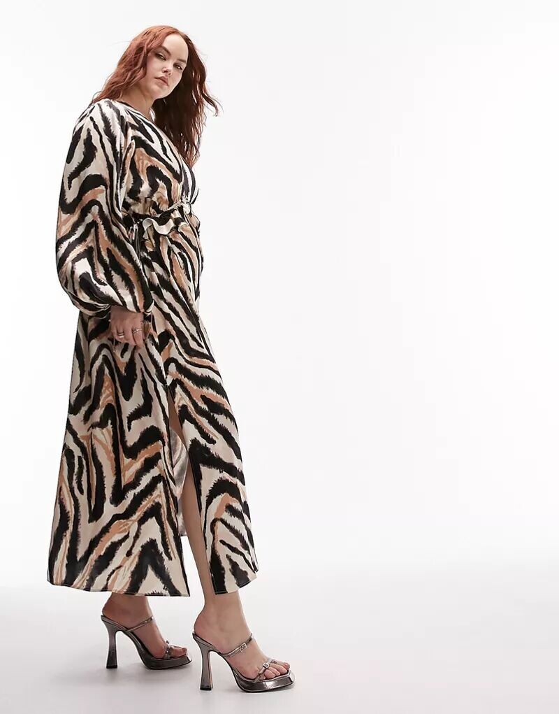 

Платье миди с длинными рукавами и животным принтом Topshop Riviera
