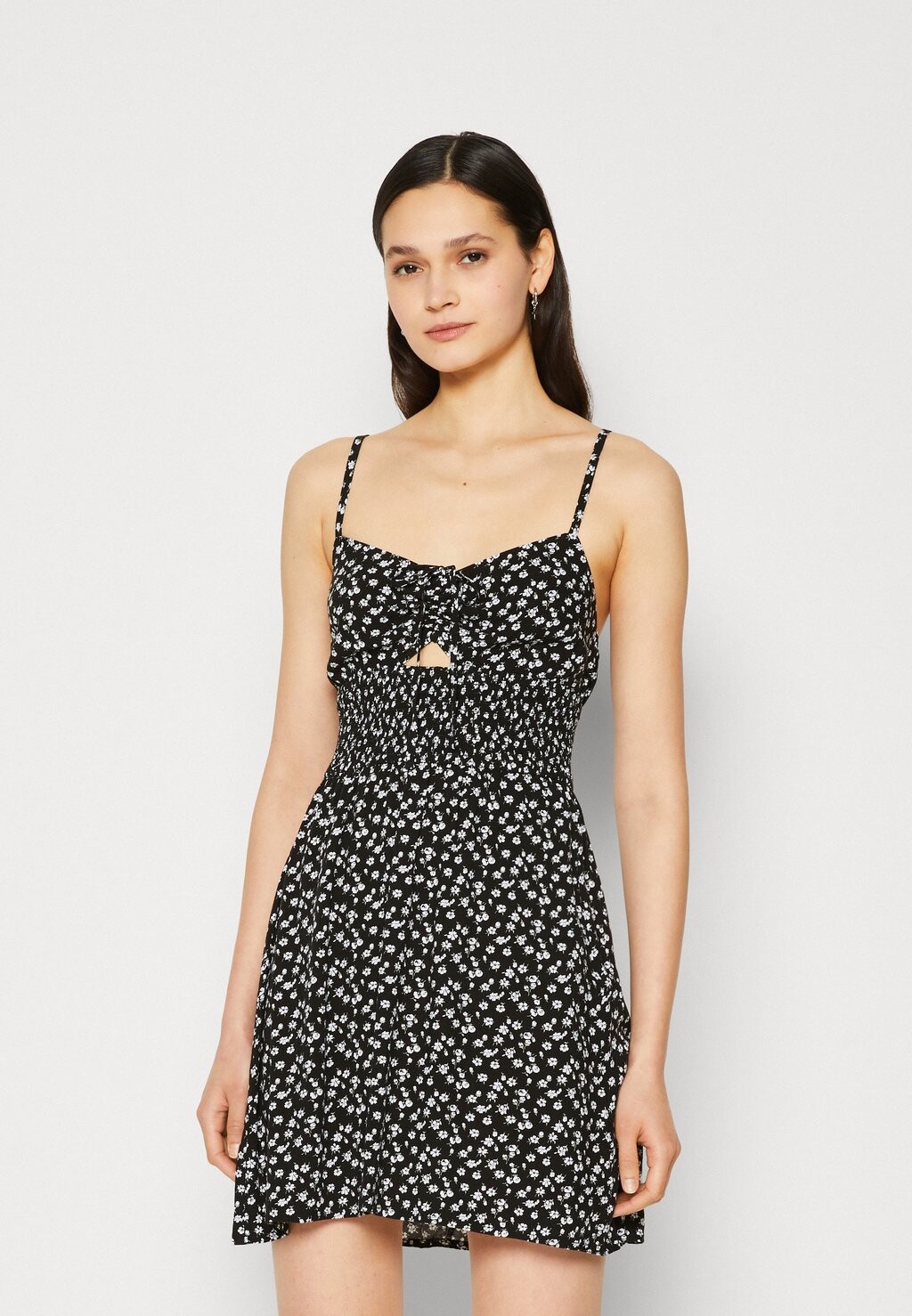 

Летнее платье Hollister Co., черный