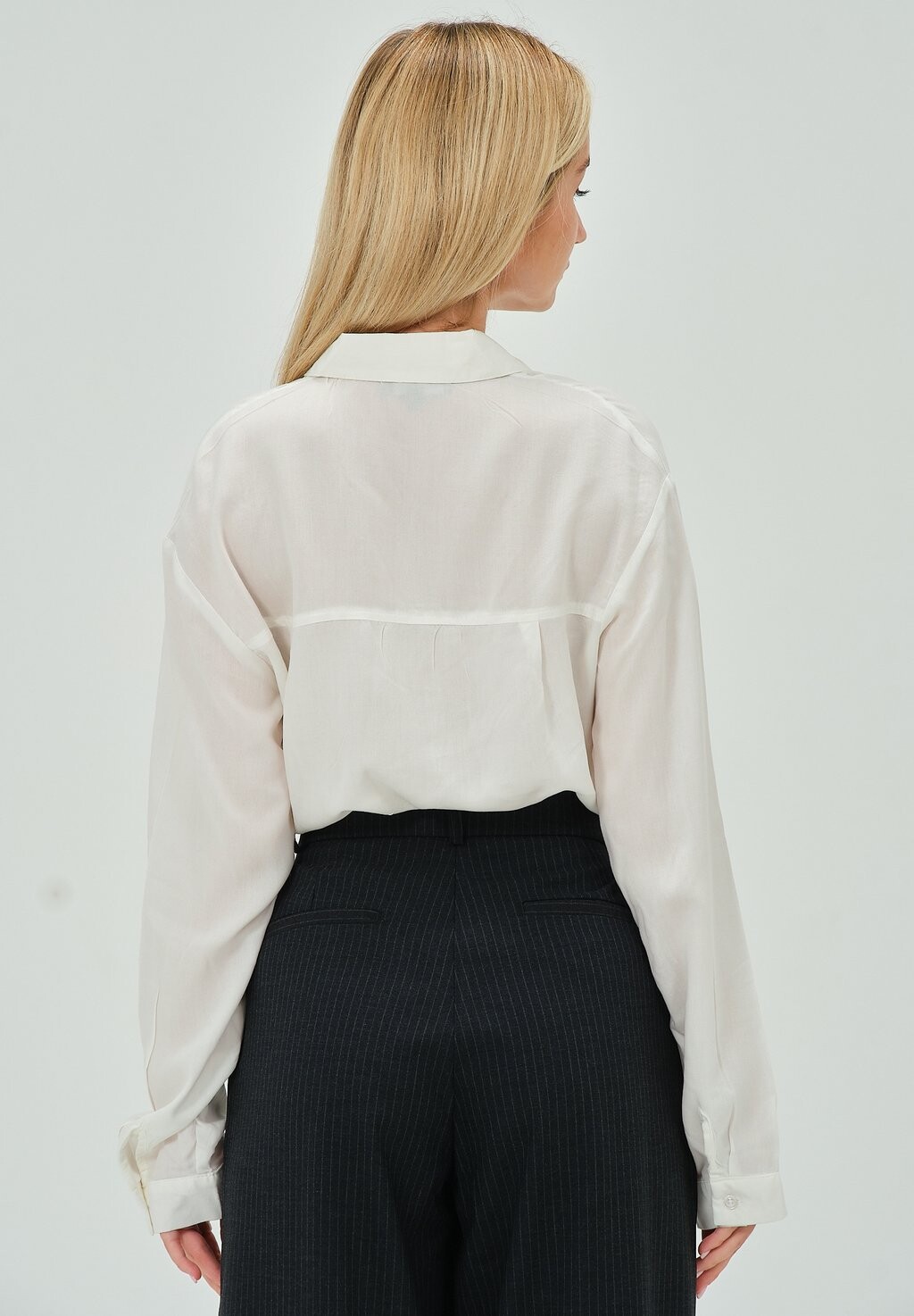 

Блузка на пуговицах LONG SLEEVE KATIE Basics and More, кремовый