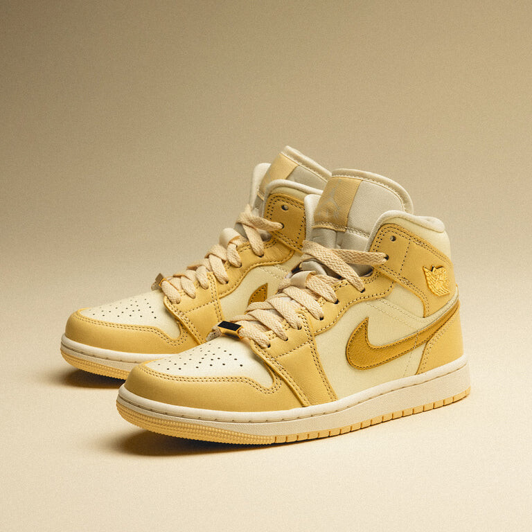 

Кроссовки Nike Wmns Air 1 Mid Se Air Jordan, бежевый