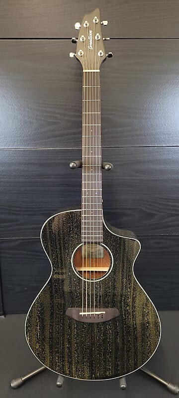

Акустическая гитара Breedlove Rainforest S Concert CE - Black Gold