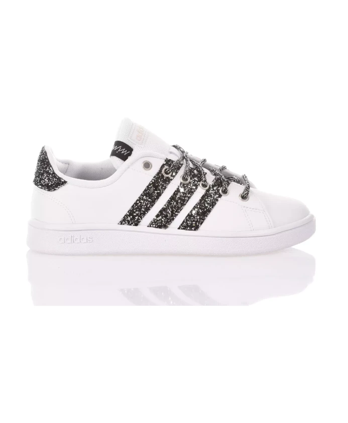 

Кроссовки ручной работы черные Adidas, мультиколор