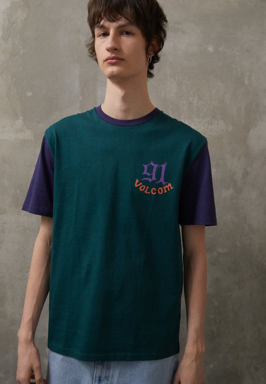 

Футболка с принтом Volcom, темно-зеленый