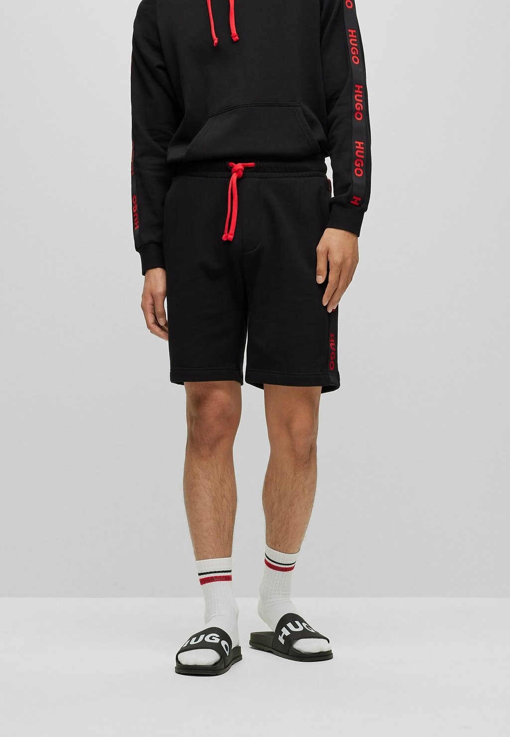 

Шорты Tracksuit bottoms HUGO, черный