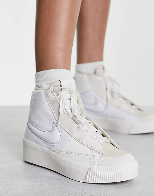 

Белые кроссовки Nike Blazer Mid Victory, Белый
