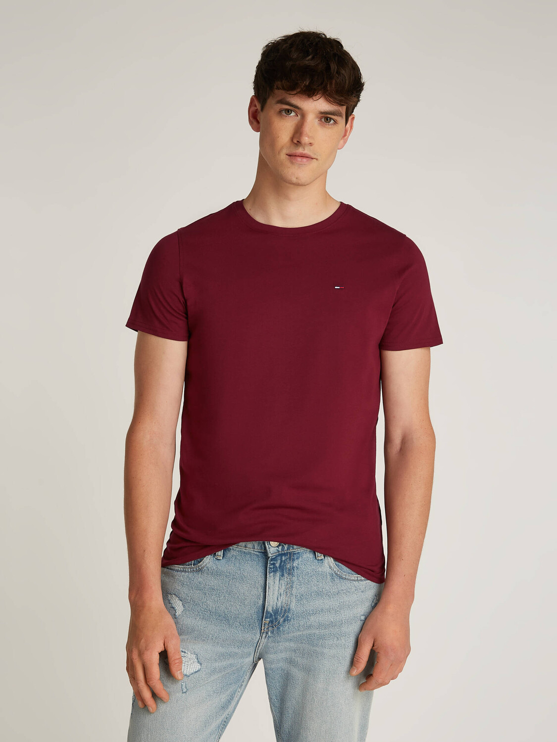 

Футболка Tommy Jeans Regular Fit, бордо