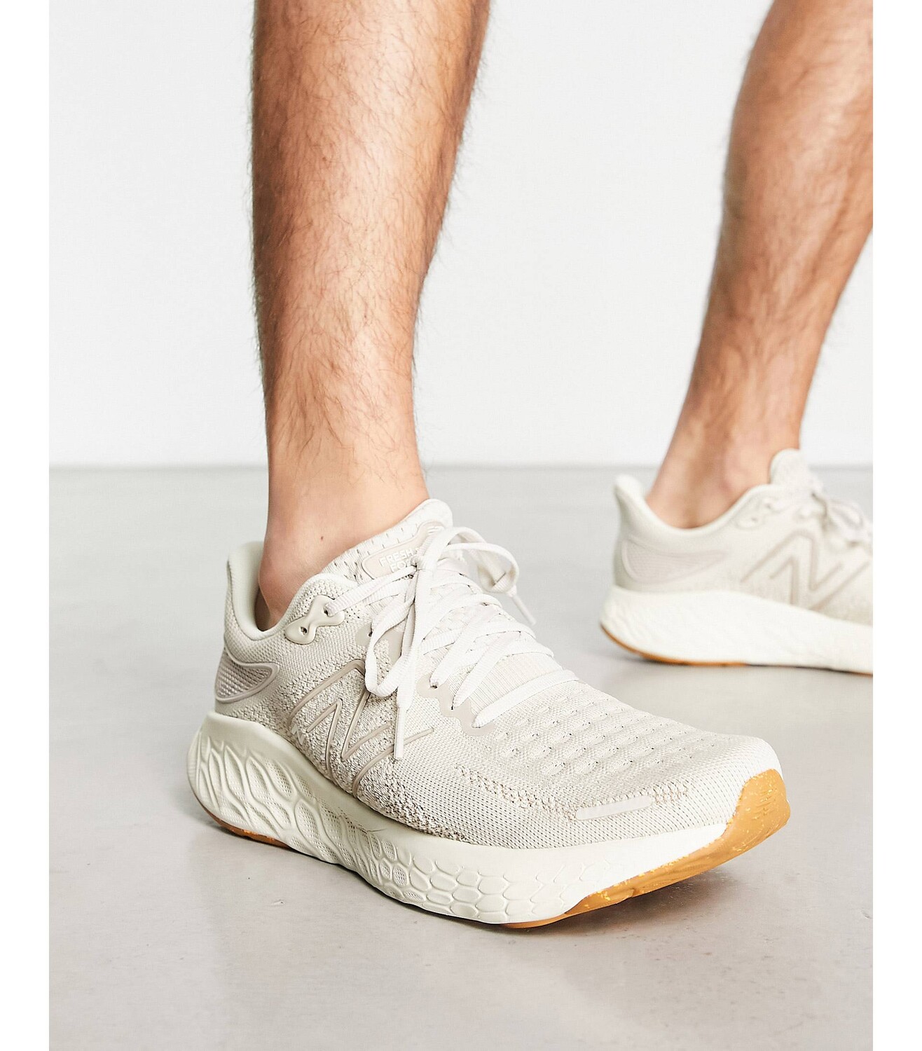 

Светло-коричневые кроссовки New Balance Running 1080