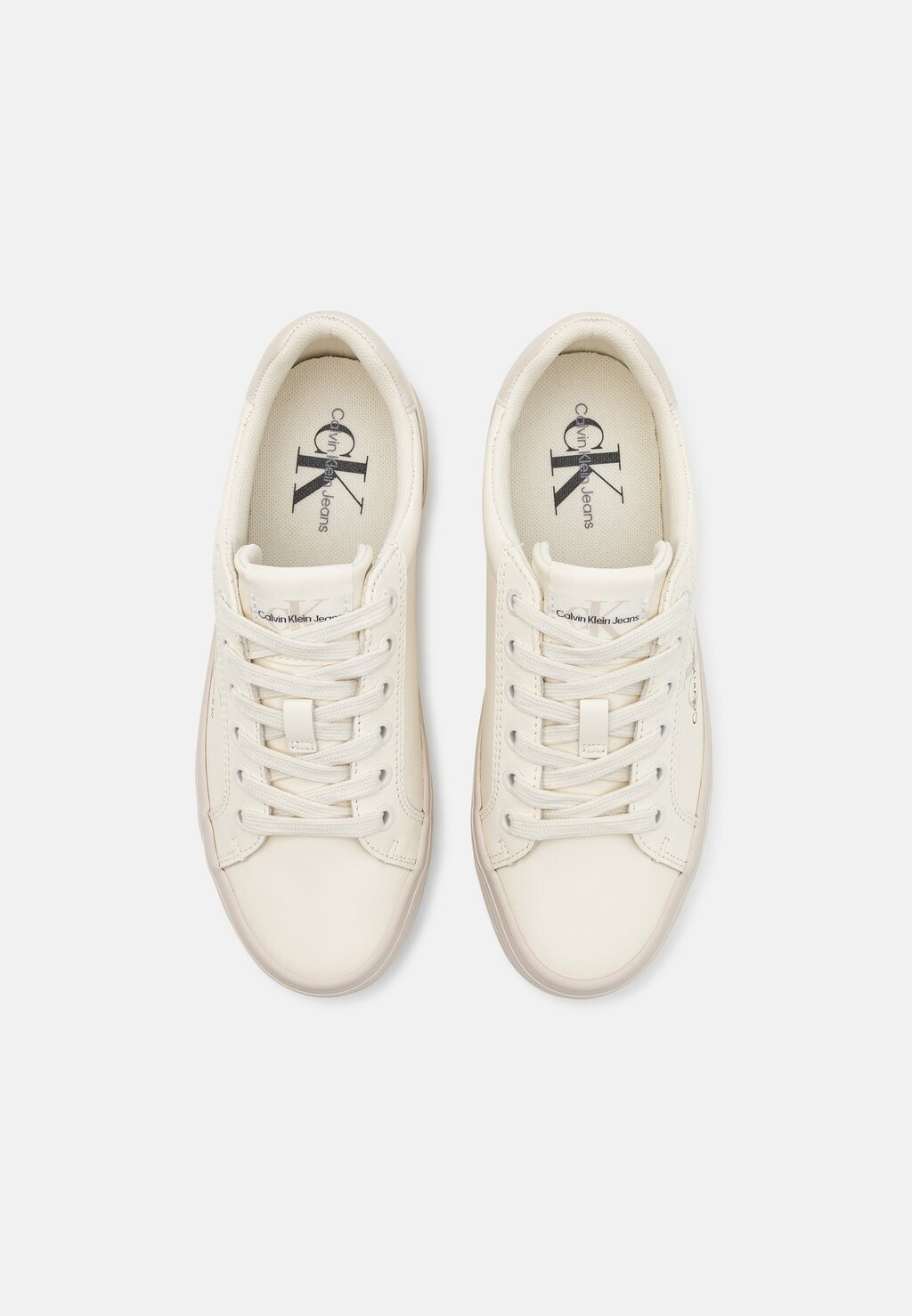 

Кроссовки FLATFORM LACEUP Calvin Klein, кремовый