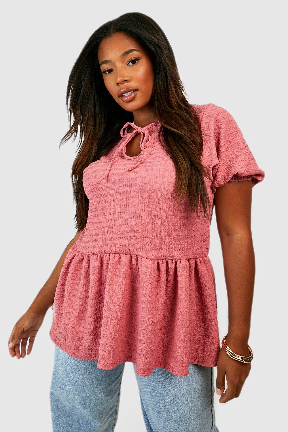 

Пластический топ plus с текстурированной камерой Boohoo, роза