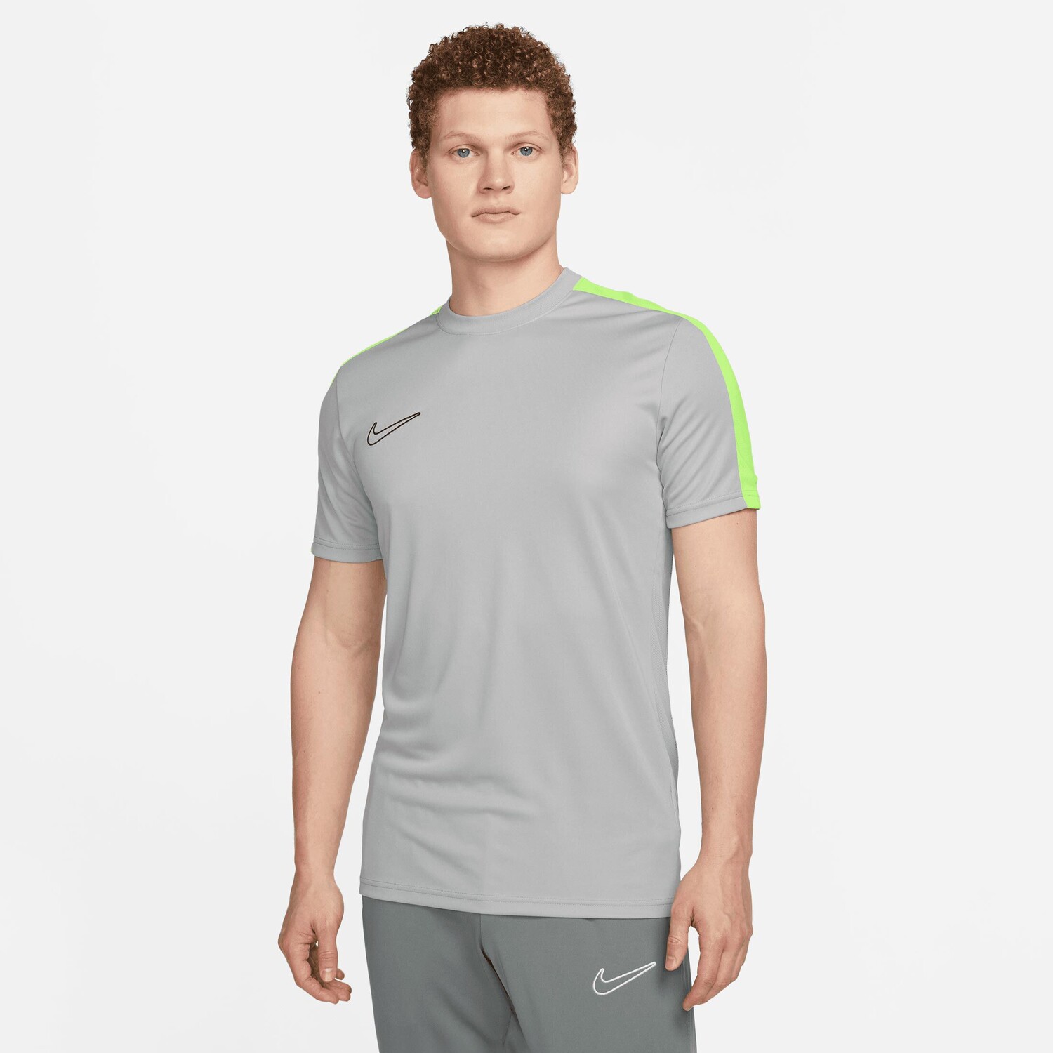 

Рубашка Nike Trainingsshirt Dri FIT Academy 23, цвет hellgrau/neongelb