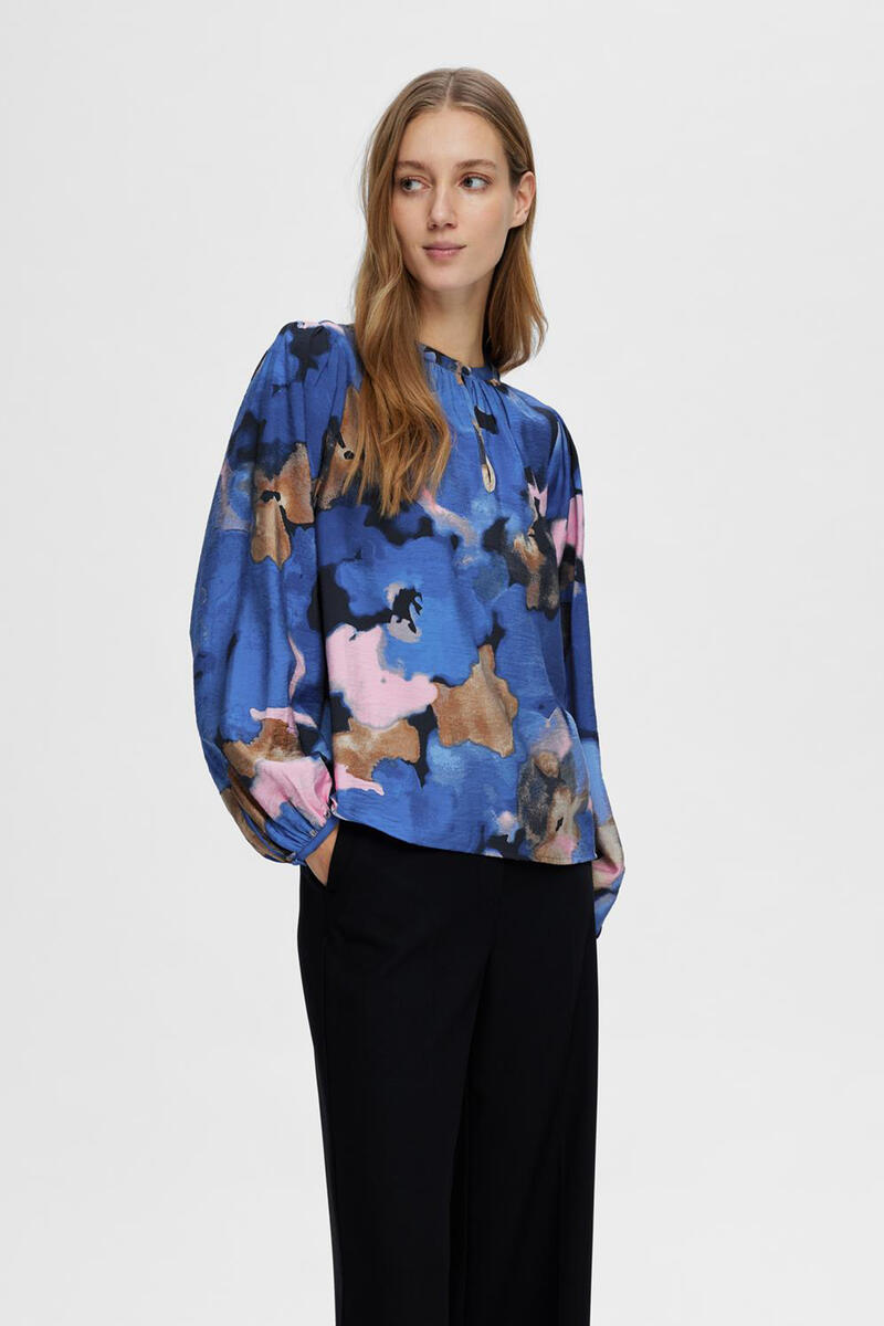 Блуза с длинными рукавами и принтом, изготовленная из Lenzing Ecovero. Selected Femme, синий