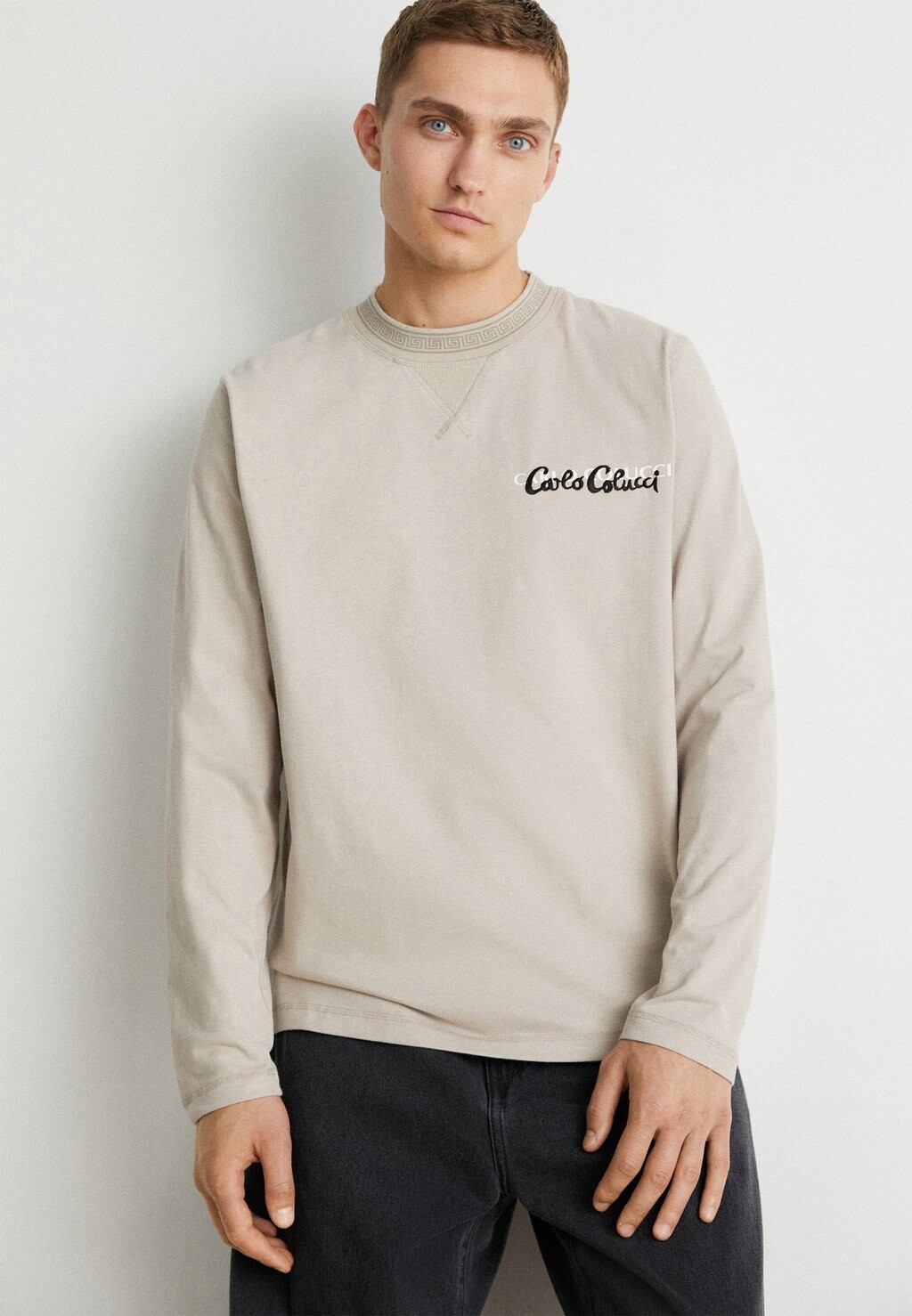 

Блузка с длинными рукавами UNISEX Carlo Colucci, серо-коричневый