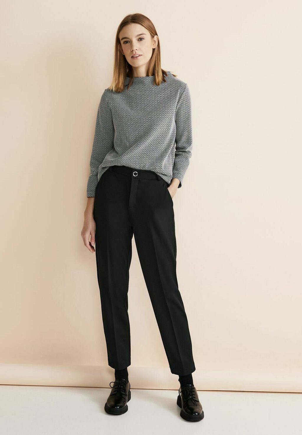 

Брюки CASUAL FIT Street One, цвет schwarz