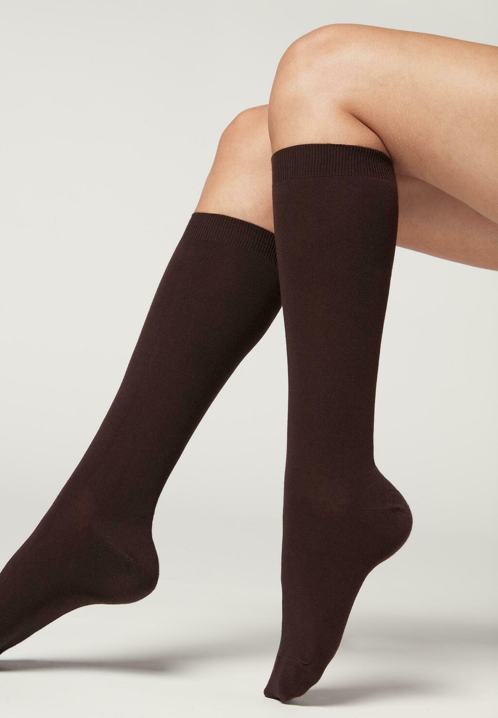

Носки выше колена Calzedonia, коричневый
