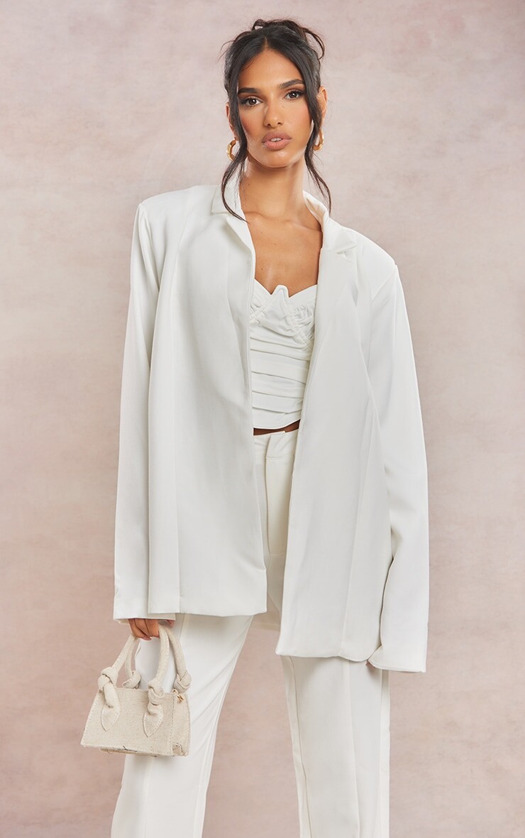 

PrettyLittleThing Белый строгий свободный пиджак для папы