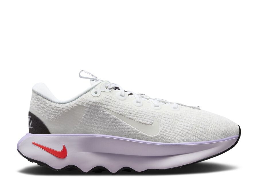 

Кроссовки Nike Wmns Motiva 'White Lilac Bloom', белый