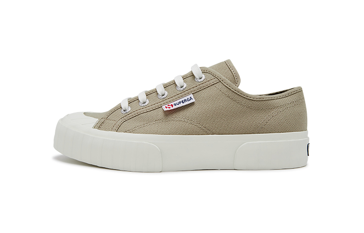 

Кеды унисекс с низким верхом цвета матча Superga