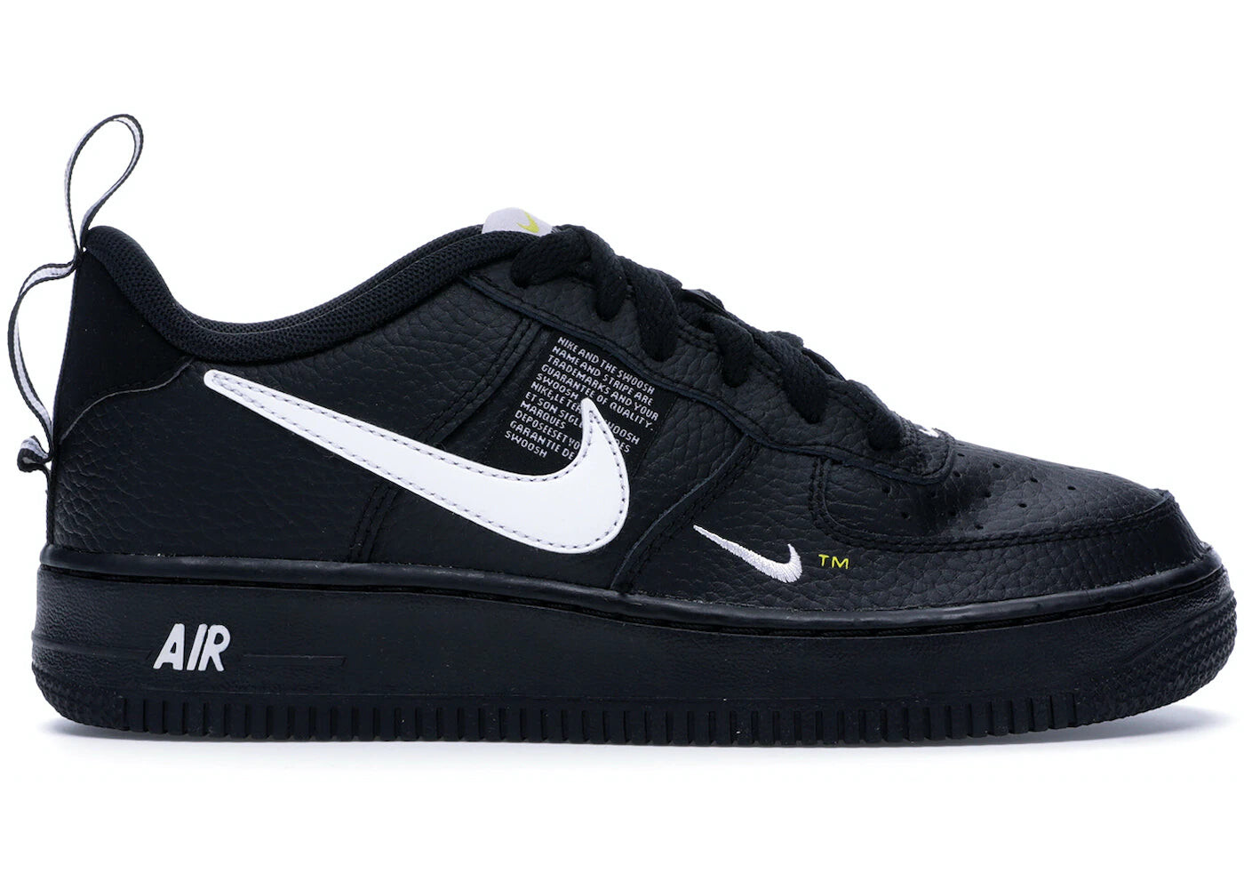 

Кроссовки Nike Air Force 1 Utility мужские, черный / белый
