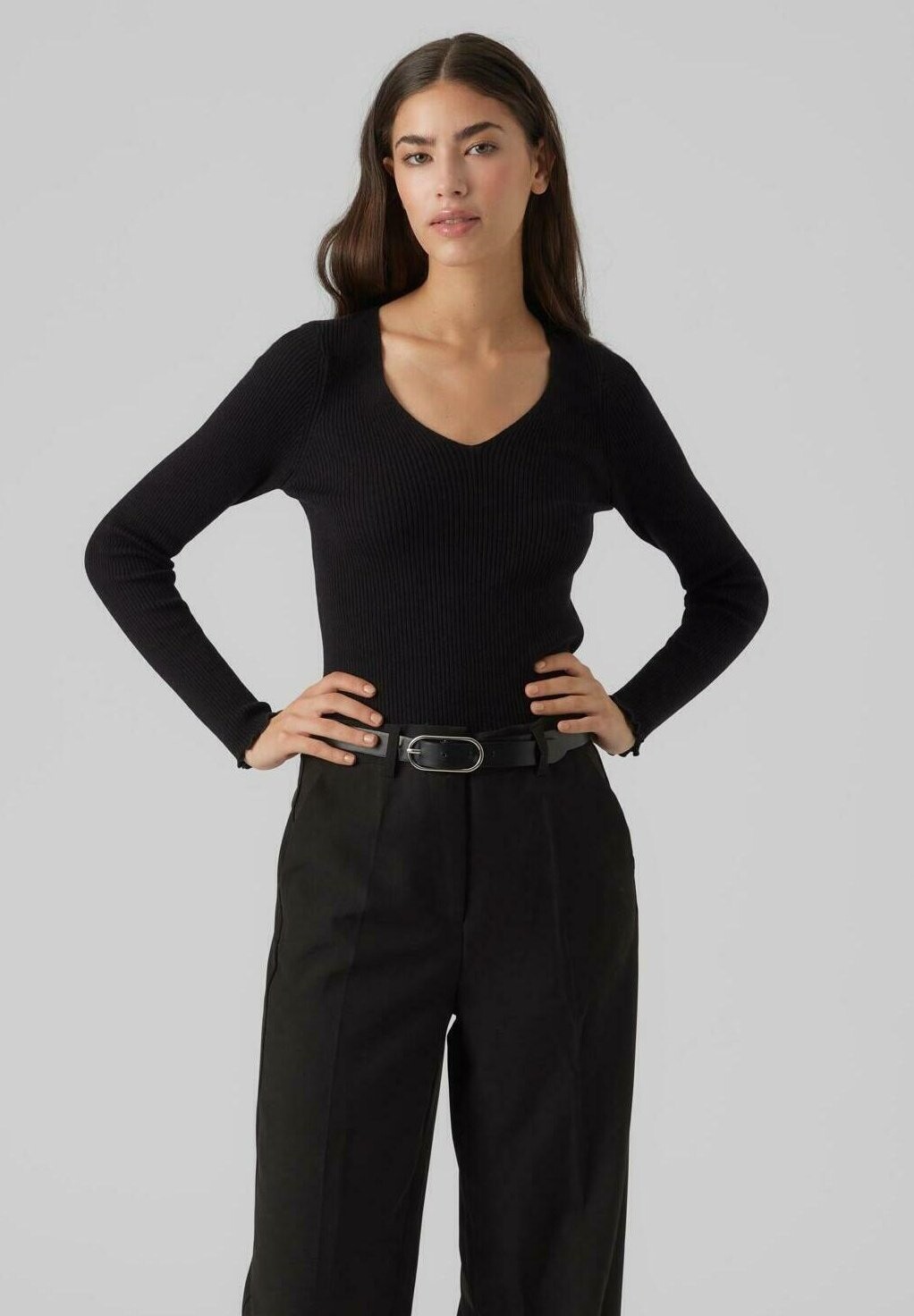 

Свитшот Vero Moda, черный