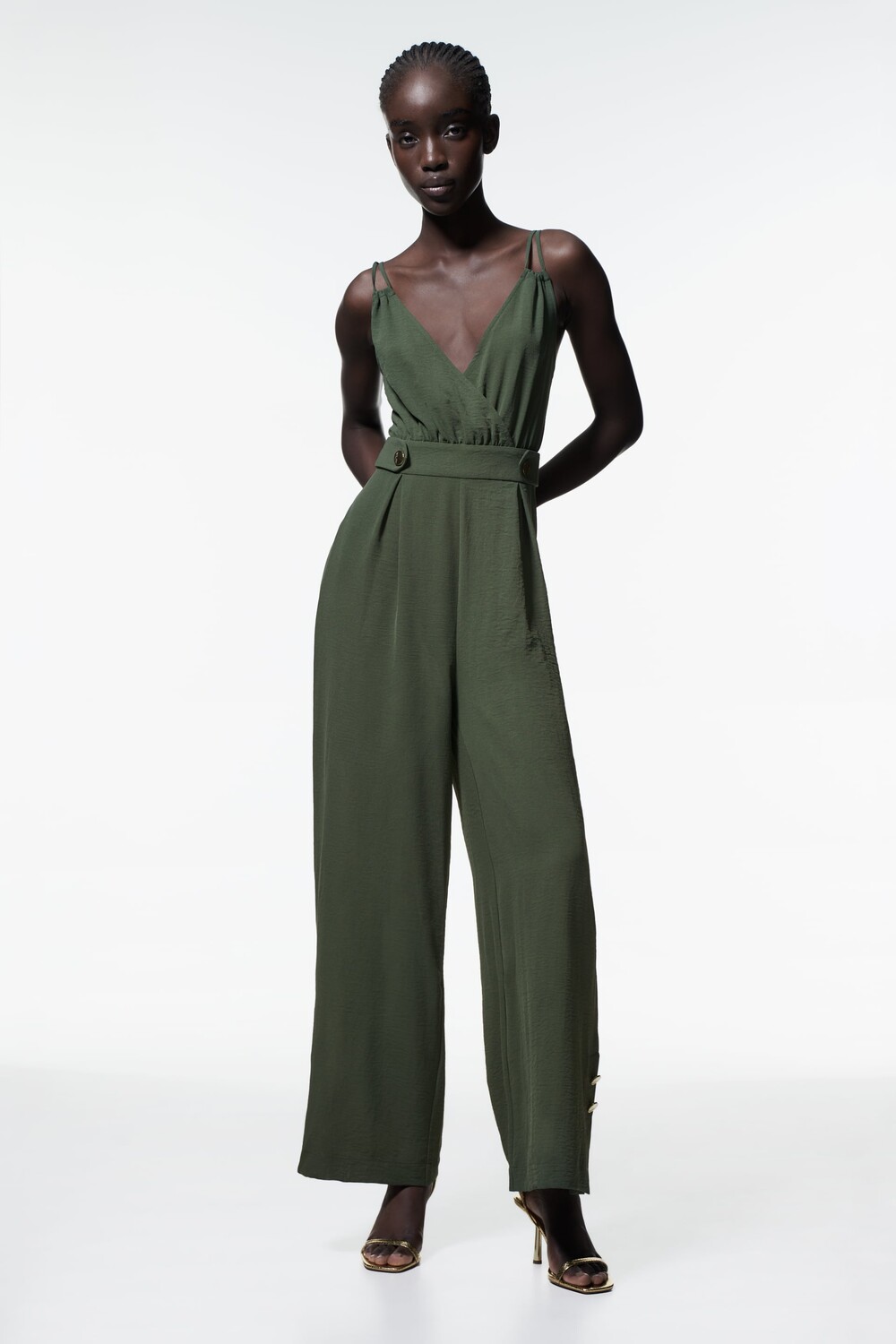 

Короткий джемпер с золотыми кнопками Zara, хаки