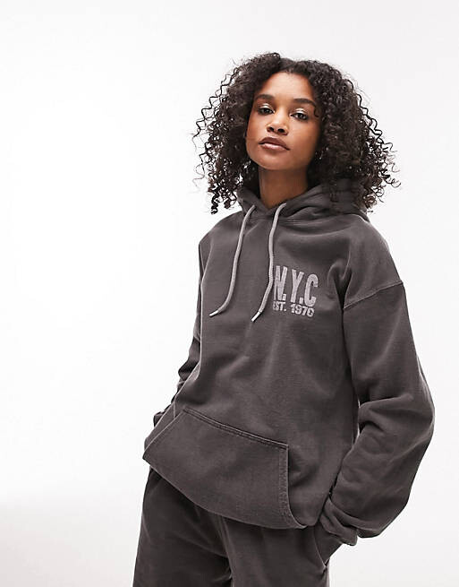 

Темно-угольная толстовка оверсайз с принтом Topshop New York Collective