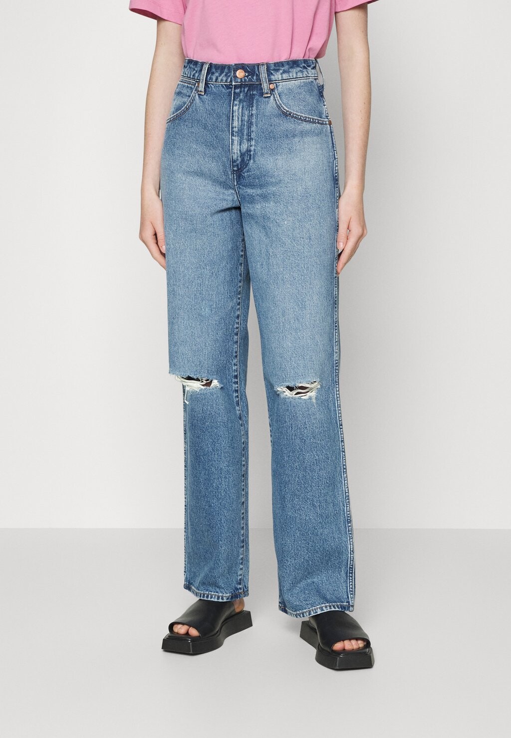

Джинсы свободного кроя Wrangler