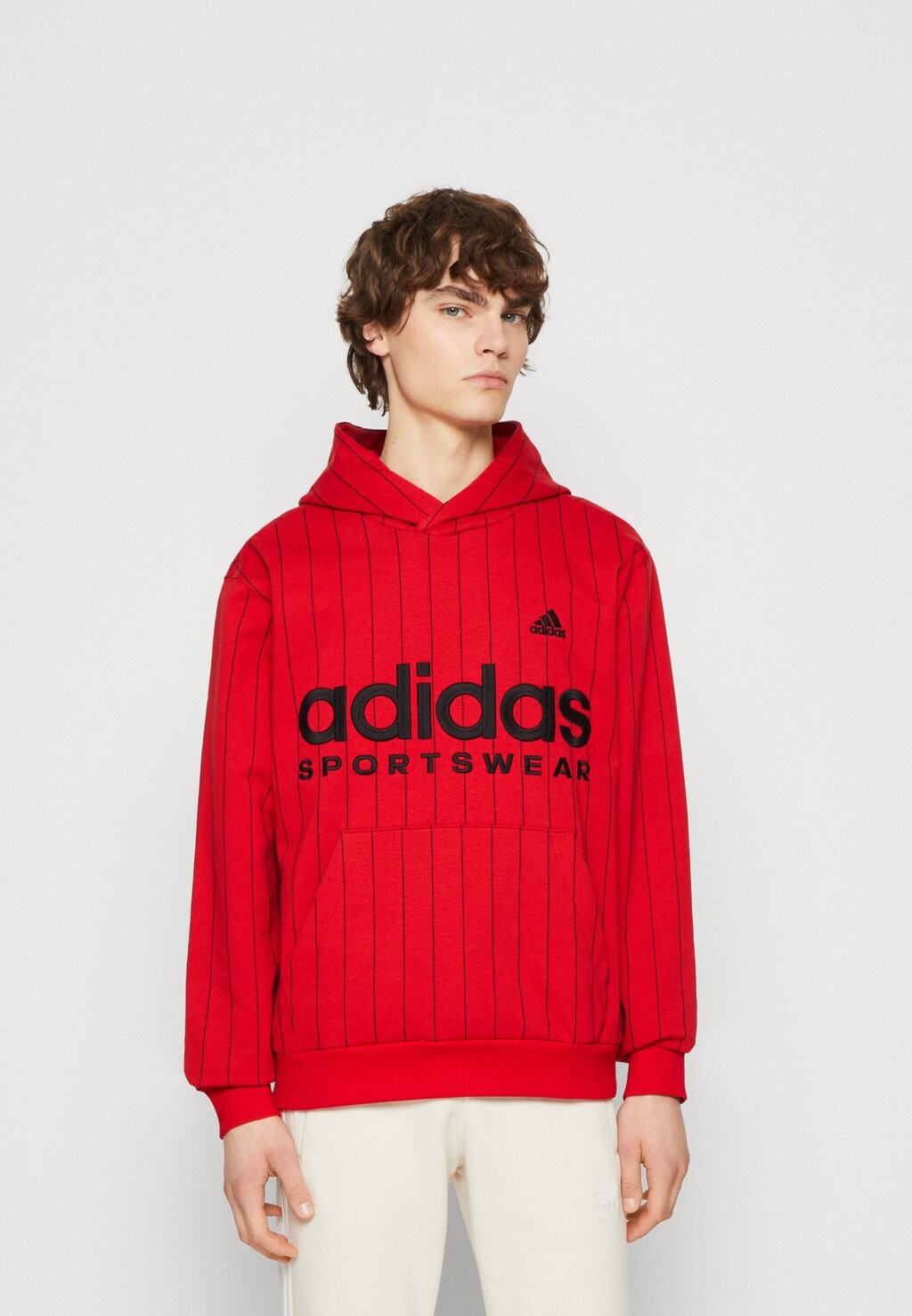 

Худи Adidas, Красный