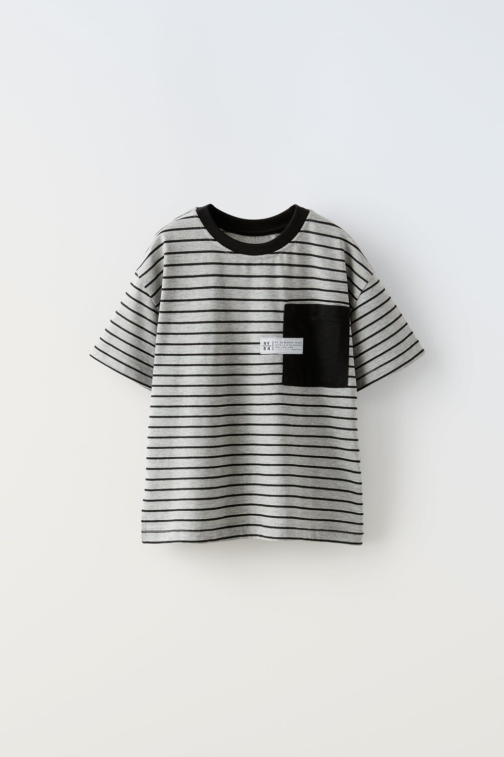 

Футболка с деталями контрастного цвета Zara, серый