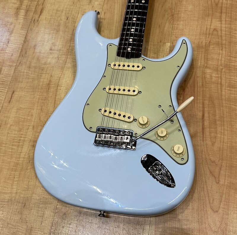 

Электрогитара Fender Custom Shop Beatle Spec 1961 Relic Stratocaster 2023 - Sonic Blue