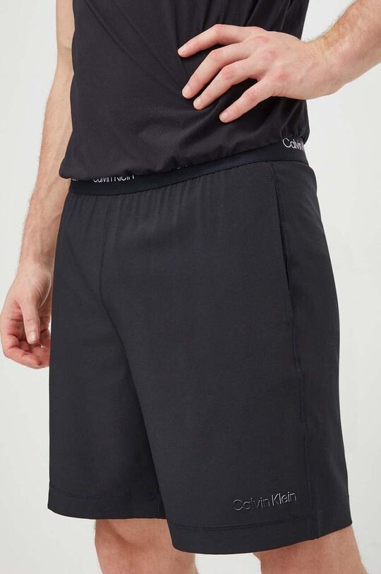 

Тренировочные шорты Calvin Klein Performance, черный