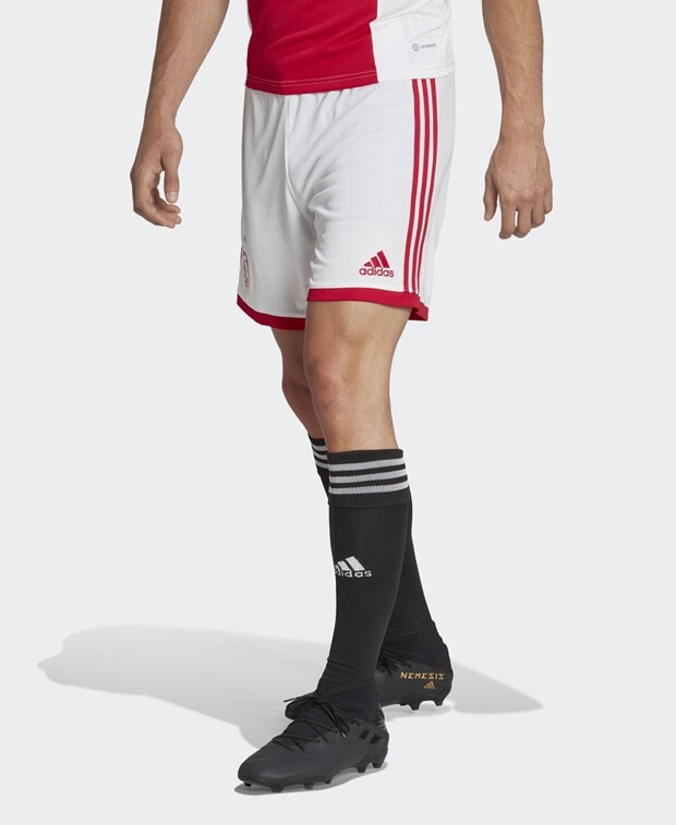 

Шорты для бега adidas, белый