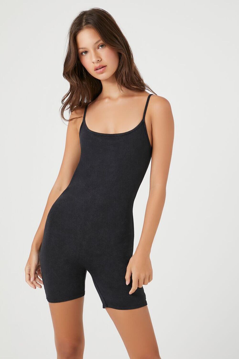 

Приталенный комбинезон с минеральной стиркой Forever 21, черный