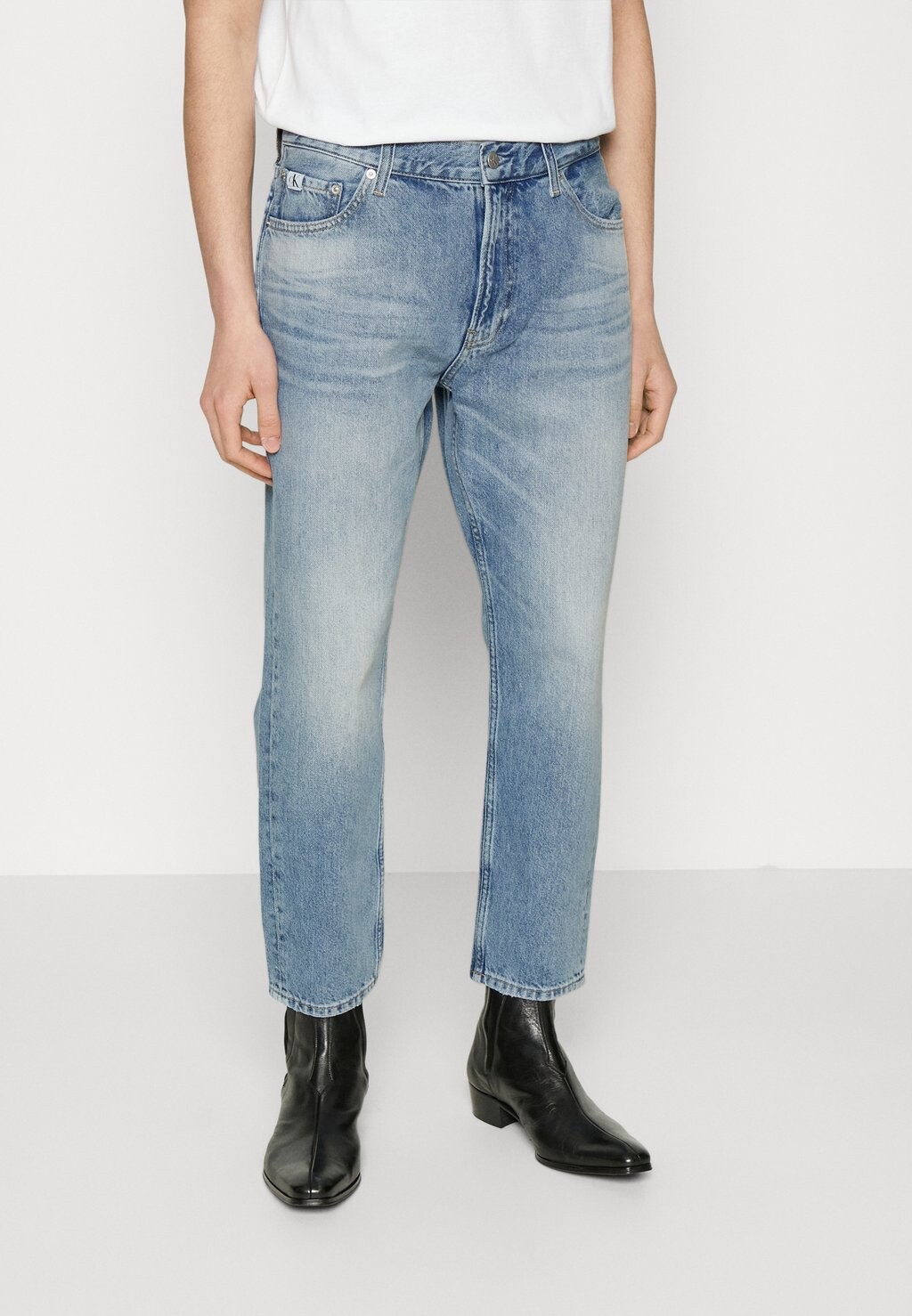 

Джинсы свободного кроя Calvin Klein Jeans