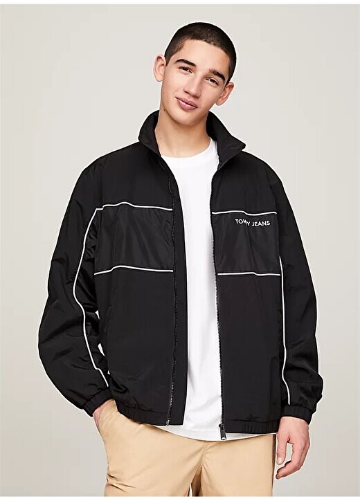 

Нормальная черная мужская куртка DM0DM18694BDS Tommy Jeans, черный