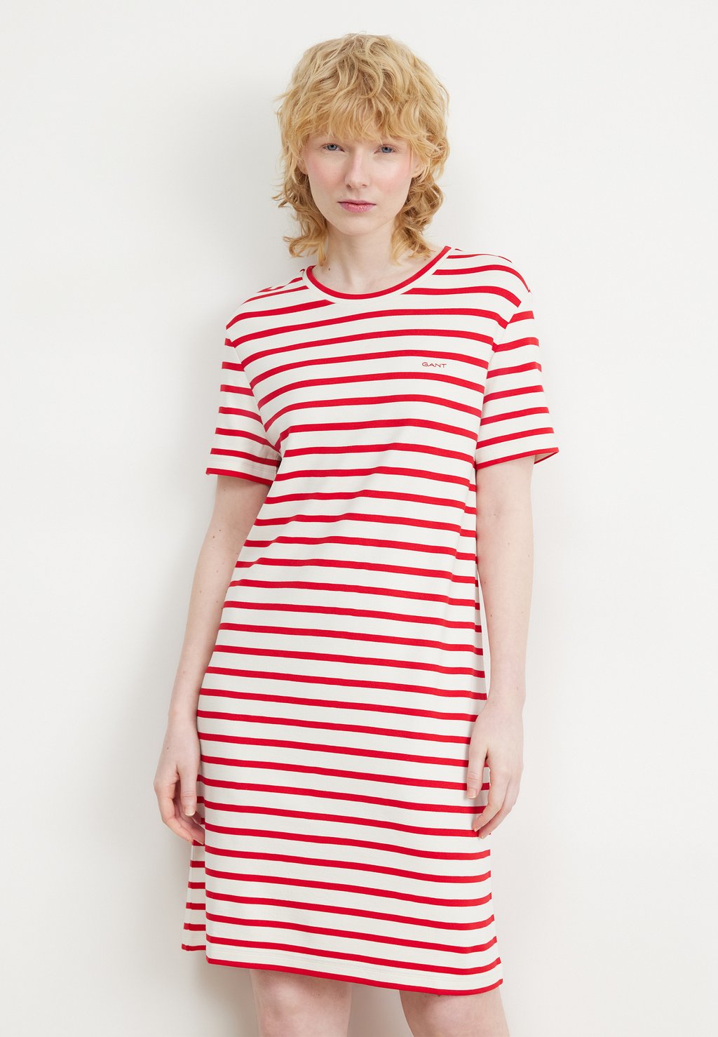 

Платье из джерси STRIPED T-SHIRT DRESS GANT, цвет bright red