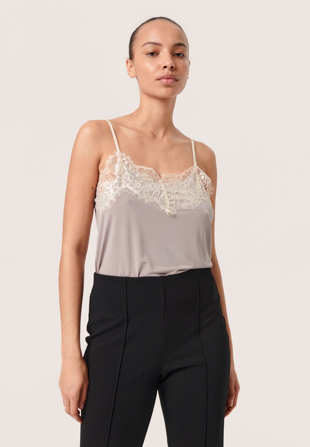 

Верх SLCAYA SINGLET Soaked in Luxury, цинк