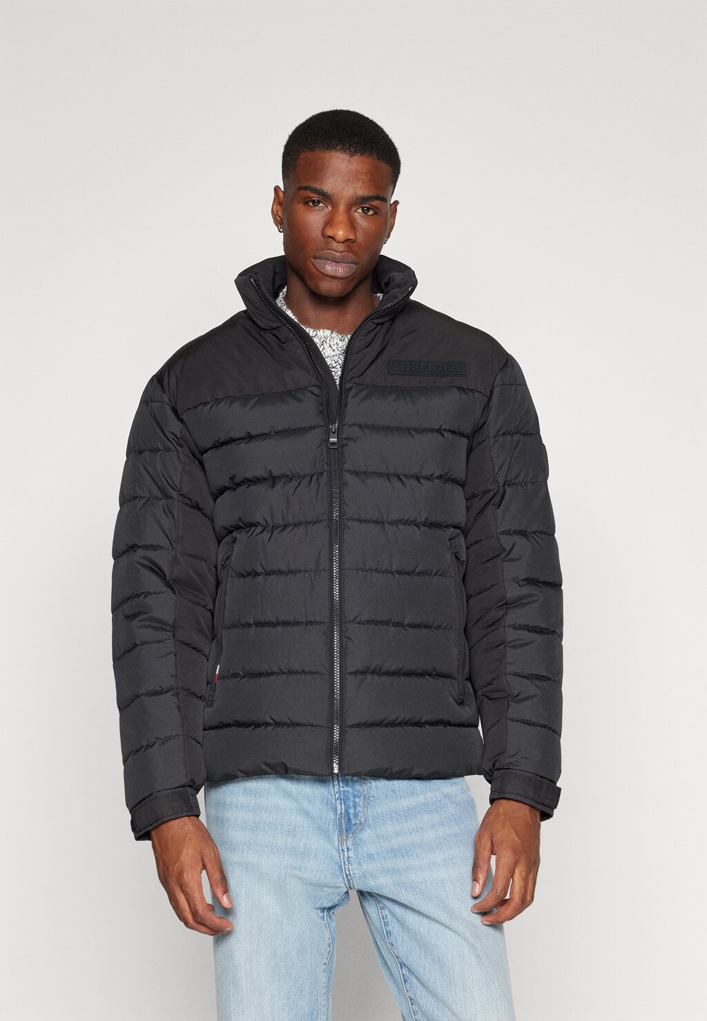 

Зимняя куртка Tommy Hilfiger MID NEW YORK PUFFER JACKET, черный