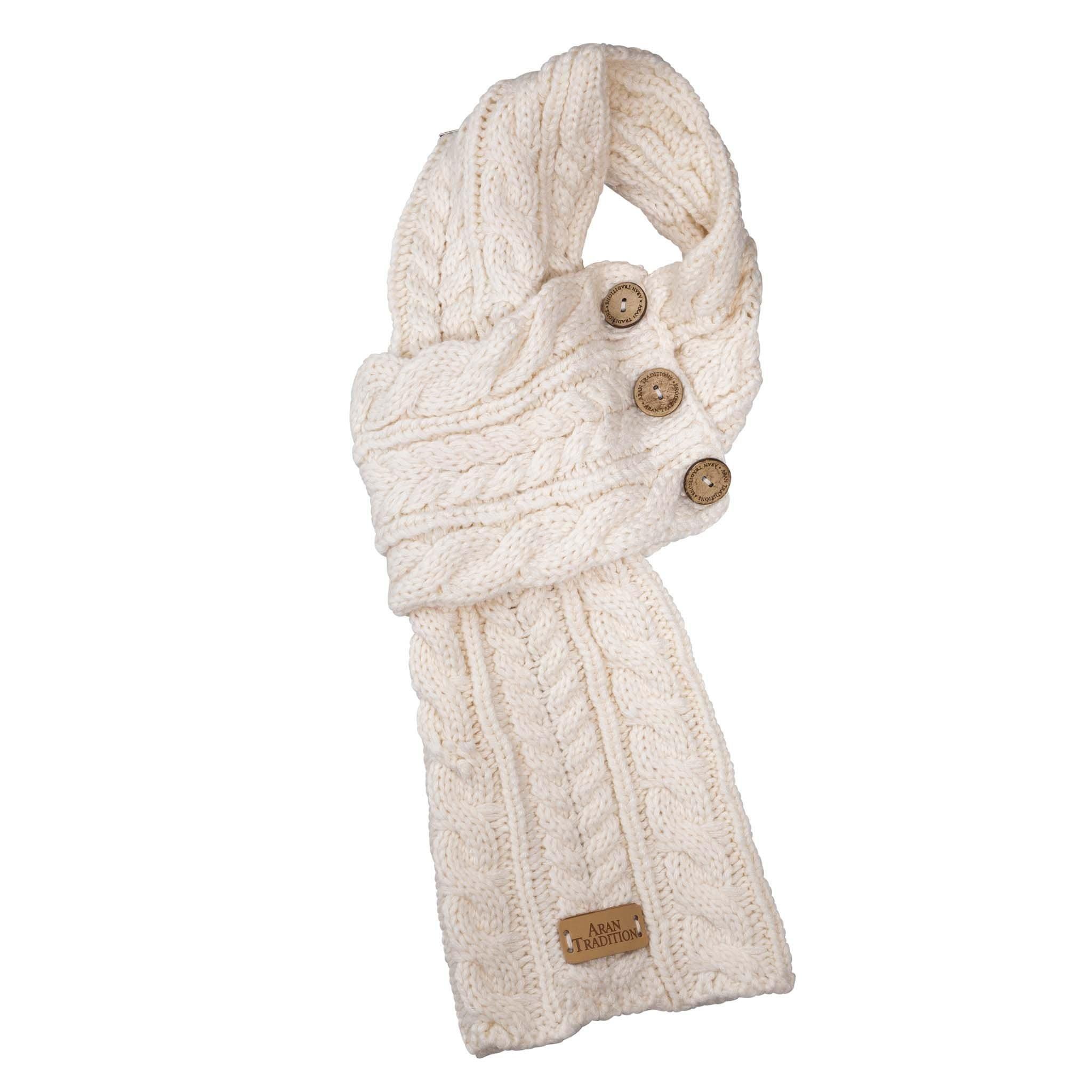Шарф на пуговицах арановой вязки косой вязки Aran Traditions, бежевый тумба micuna amelia aran white
