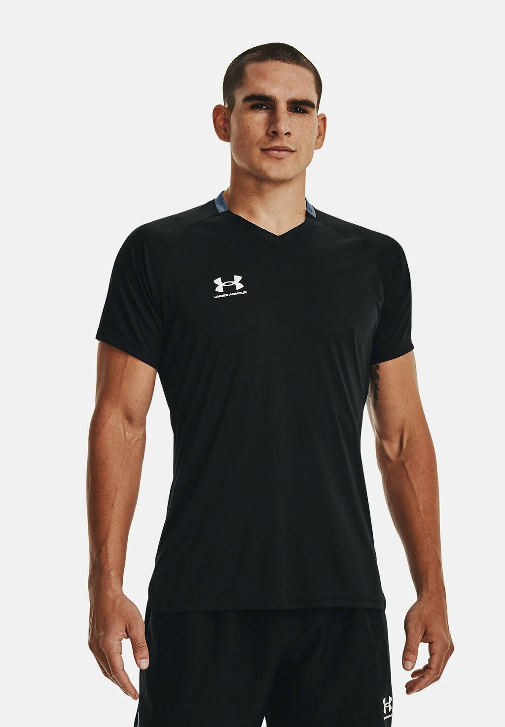 

Футболка Under Armour