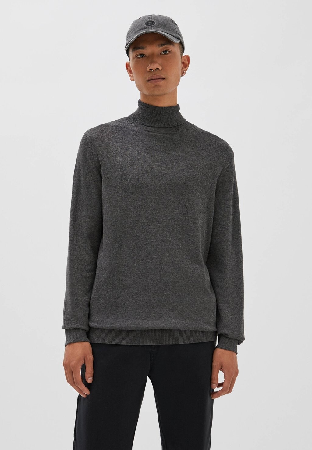 

Свитер PULL&BEAR