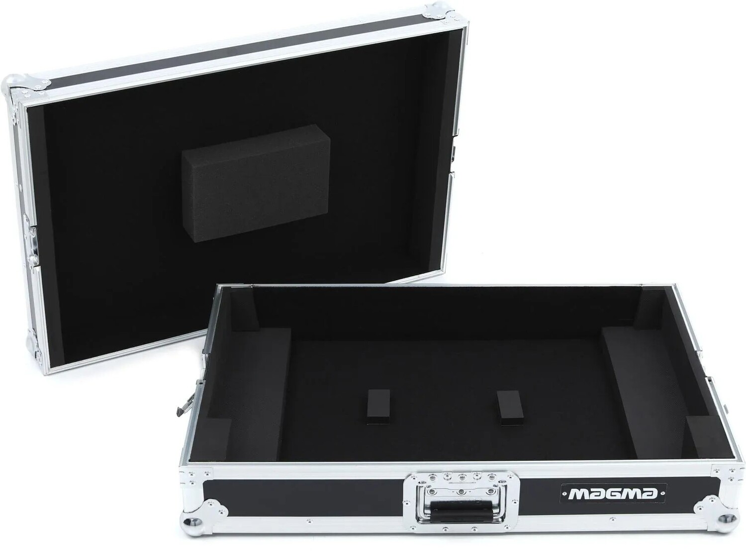 

Чехол Magma Bags для DJ-контроллера Pioneer XDJ-RX/XDJ-RX2/XDJ-RX3