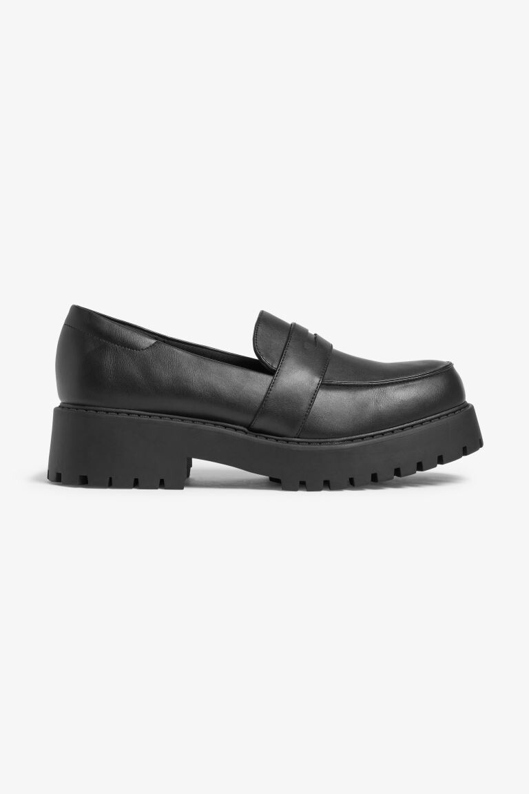

Лоферы из искусственной кожи Monki