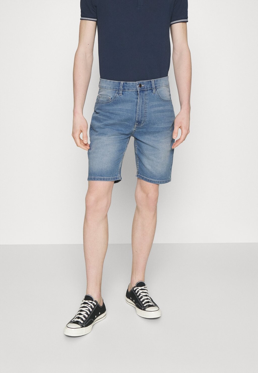 

Джинсовые шорты Denim Project