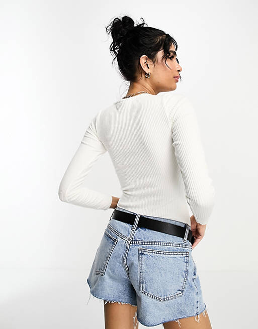 

Белое боди в рубчик со швами на груди и длинными рукавами ASOS DESIGN