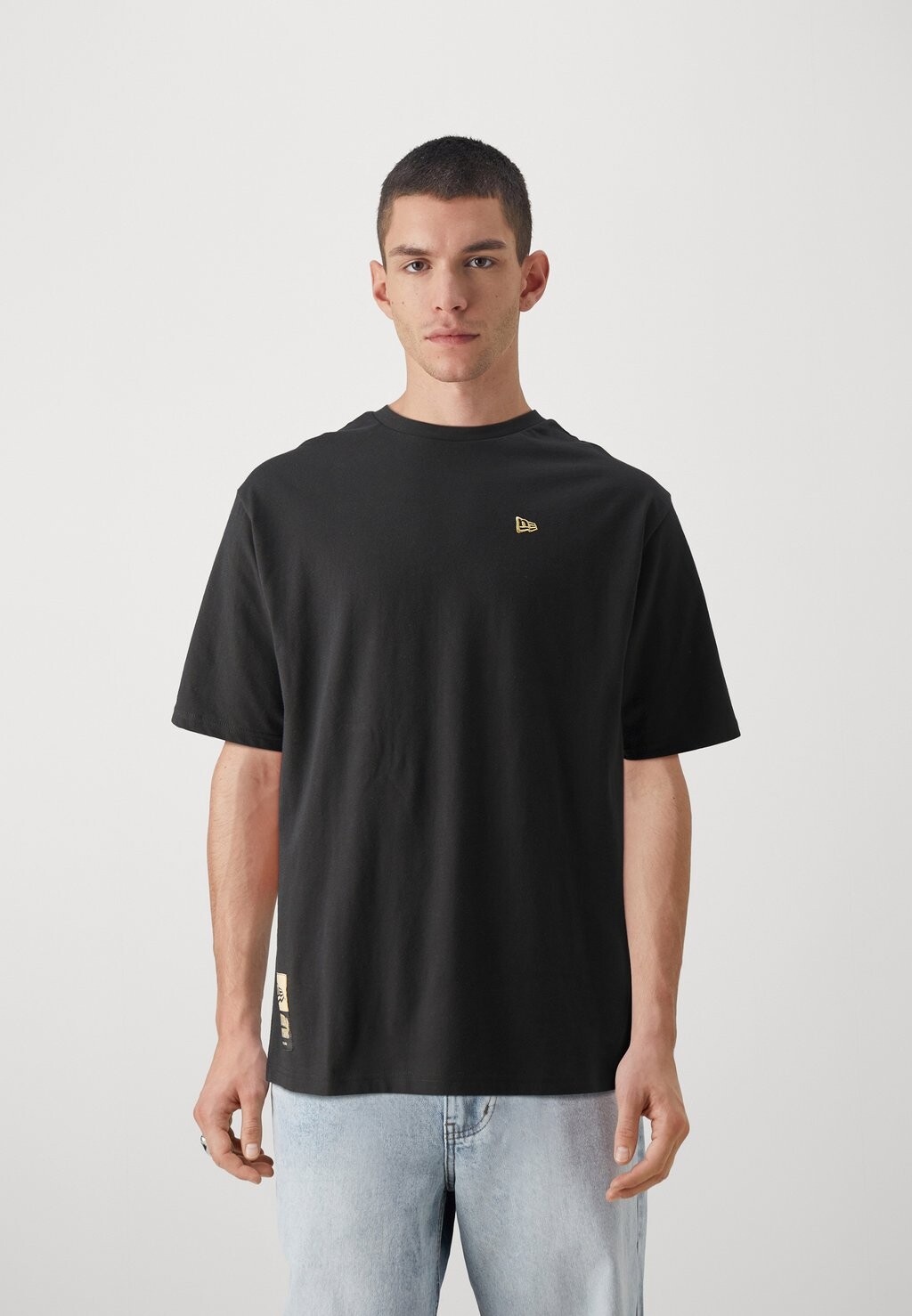

Футболка с принтом Graphic Tee New Era, черный