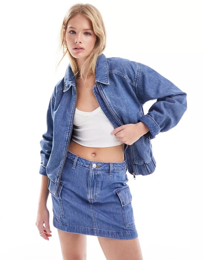

Голубая укороченная джинсовая куртка Levi's Ingrid