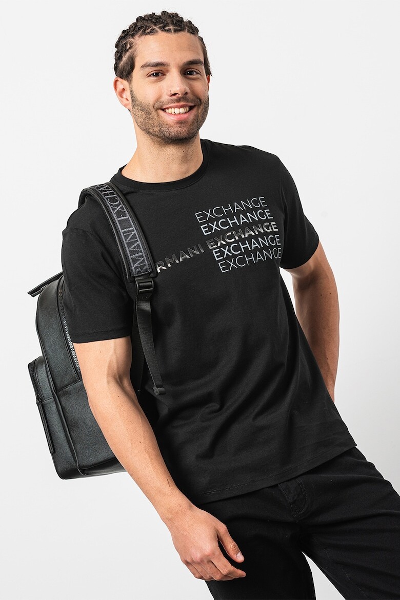 

Футболка с овальным вырезом и логотипом Armani Exchange, черный