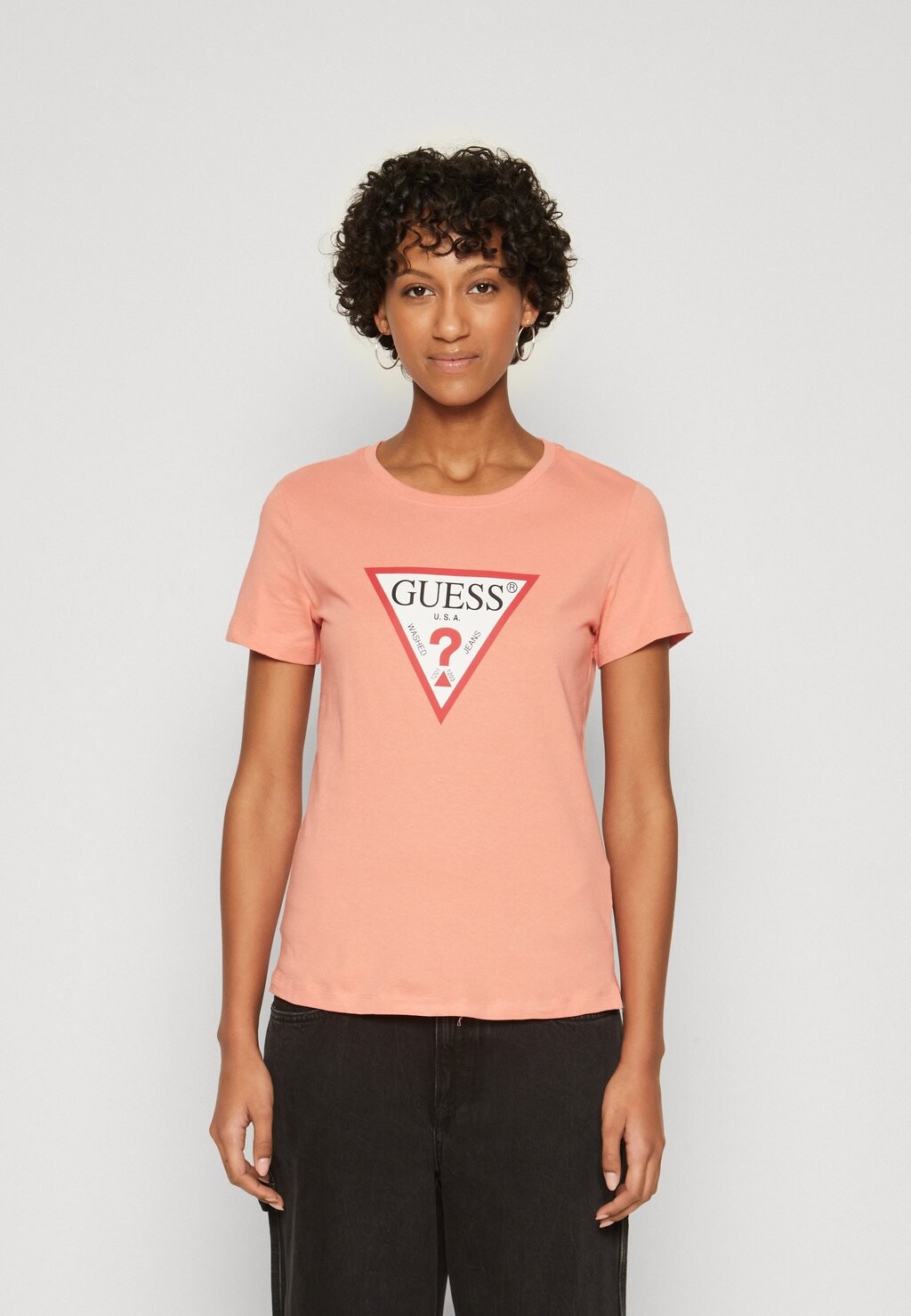 

Футболка с принтом ORIGINAL Guess, абрикос
